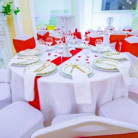 Marriot Metropolitan Hotel Douala Exteriér fotografie