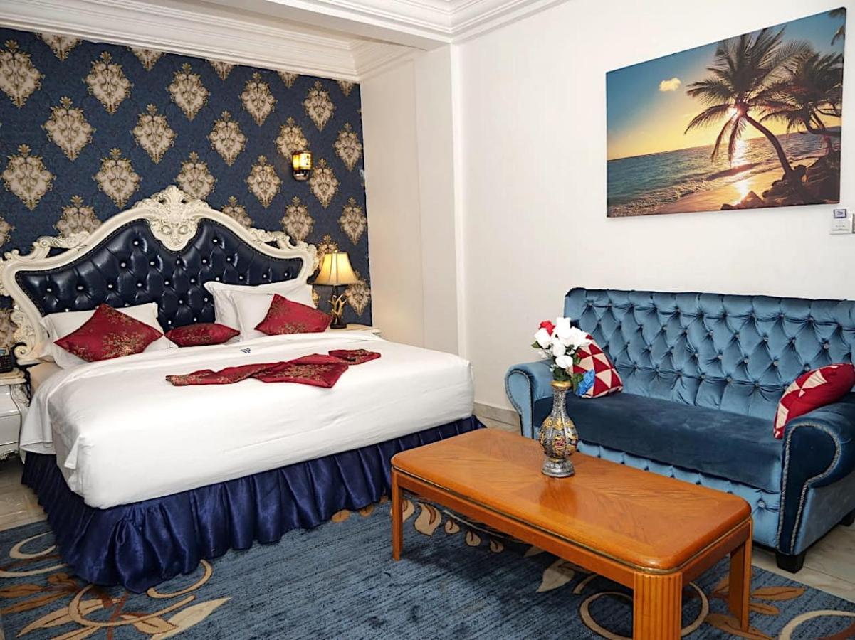 Marriot Metropolitan Hotel Douala Exteriér fotografie