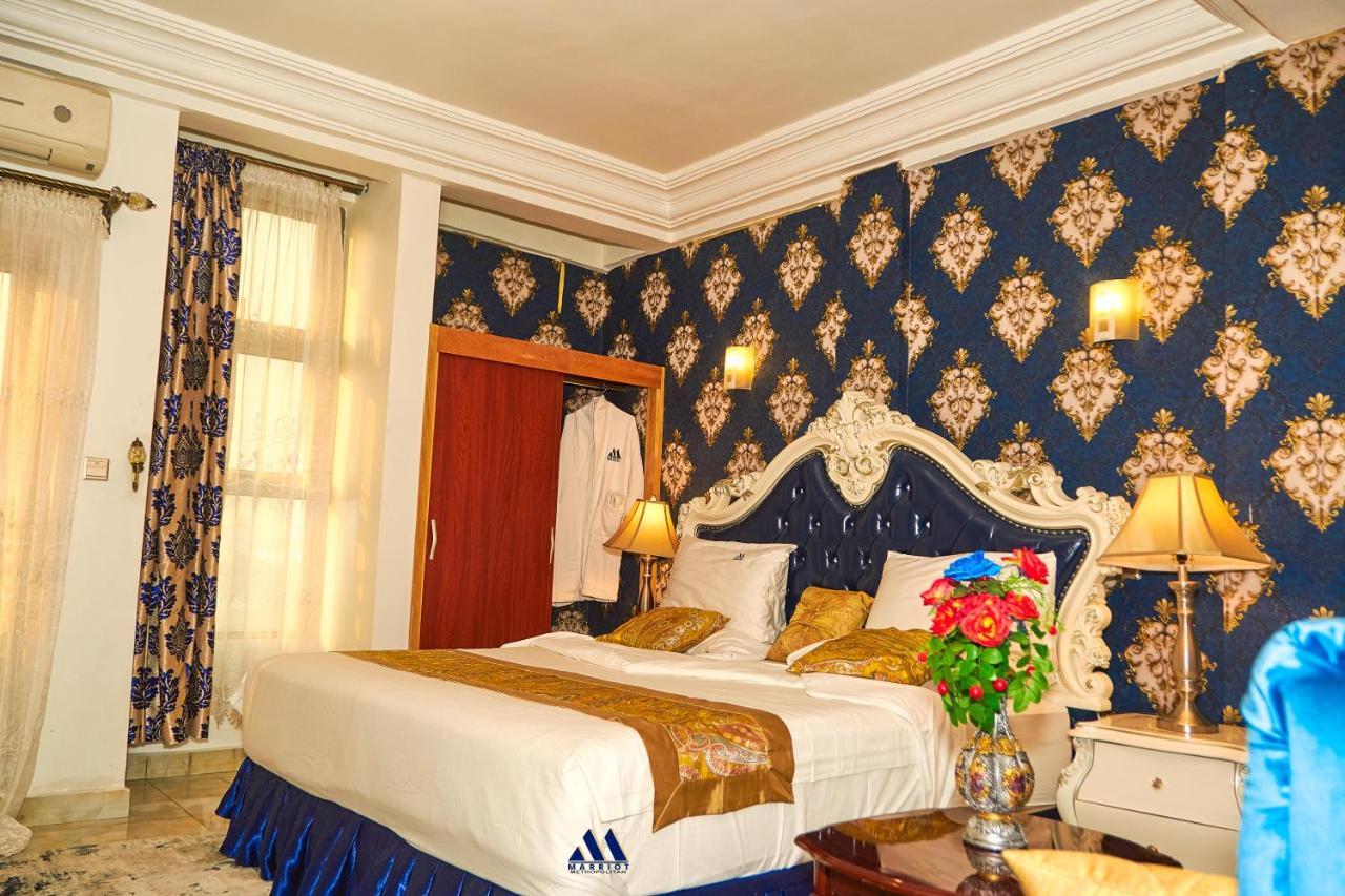 Marriot Metropolitan Hotel Douala Exteriér fotografie